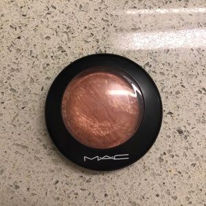 MAC Mineralize Skinfinish